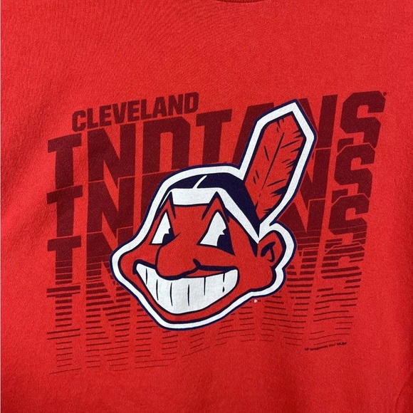 Cleveland Indians Chief Wahoo AL Red TShirt Sz M MLB Genuine Merchandise - Picture 2 of 8